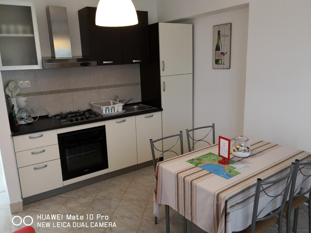 Apartmans Luce e Stella Malinska Extérieur photo